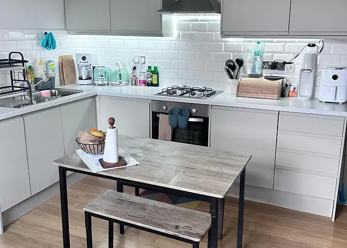 Lovely 1Br Flat Near Notting Hill & Kensalrise
